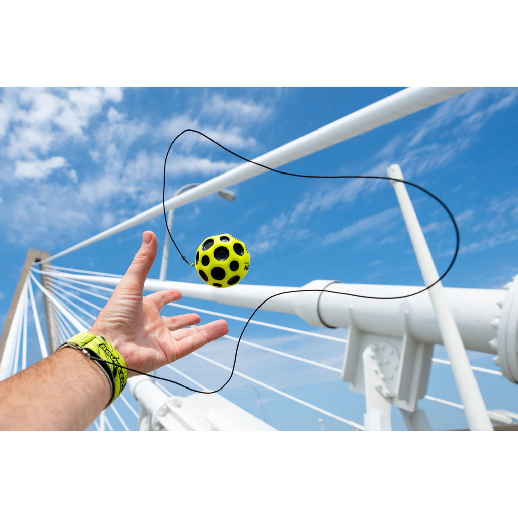 Yellow Bounceback being thrown under the Ravenel Bridge