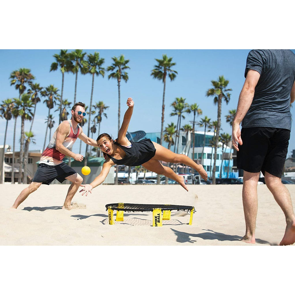 Spikeball Game