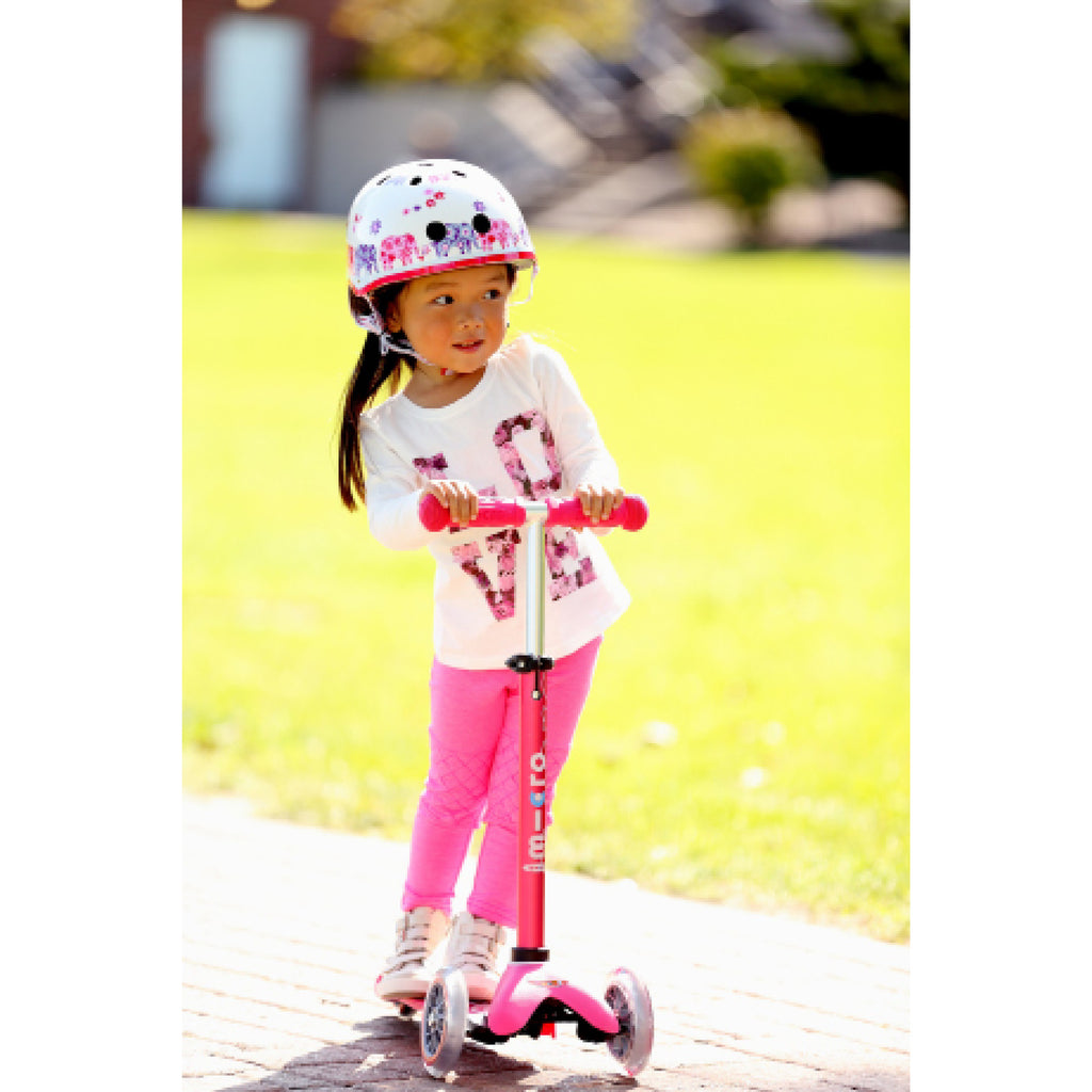 Pink Mini Deluxe Scooter