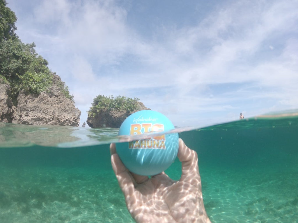 Waboba Big Kahuna Ball Under Water 