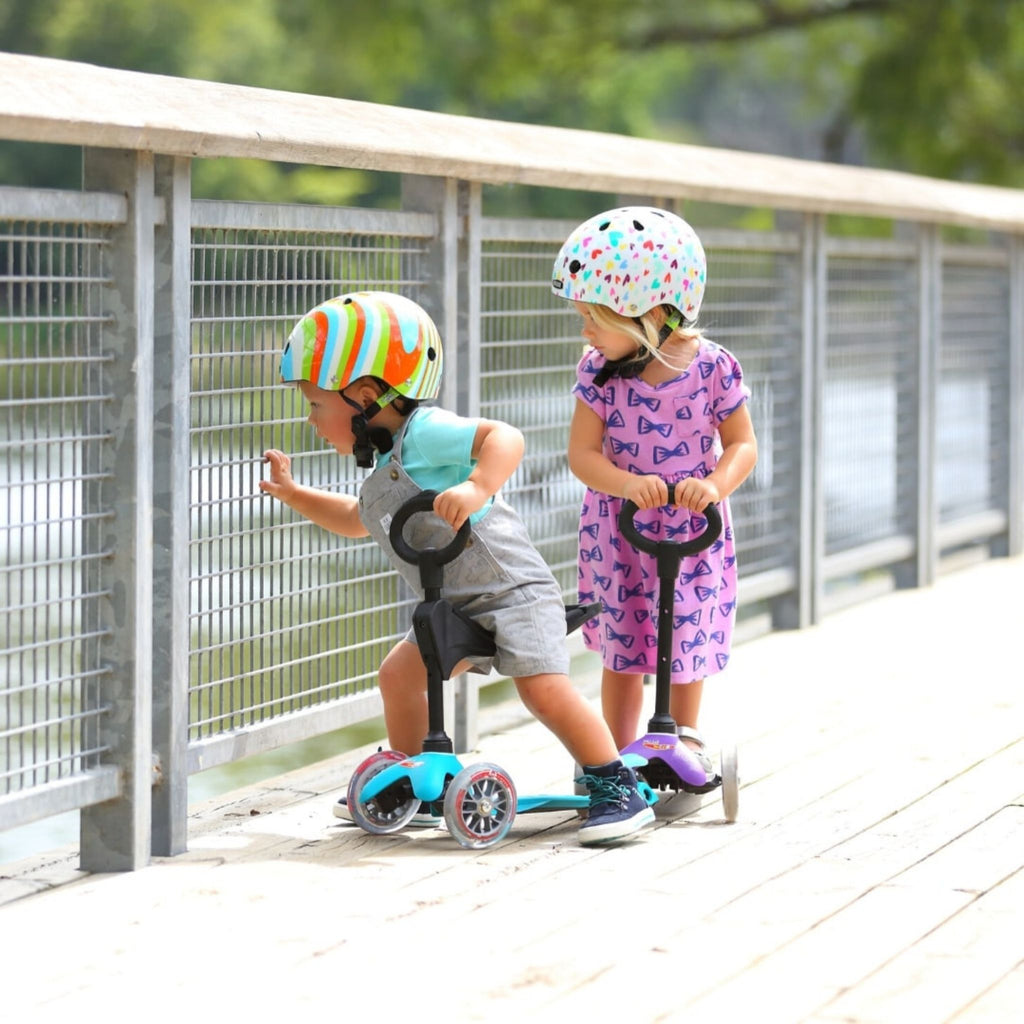 2 Children using Blue Mini 3in1 Deluxe Scooter